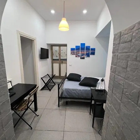 Guest house In The Center Naples